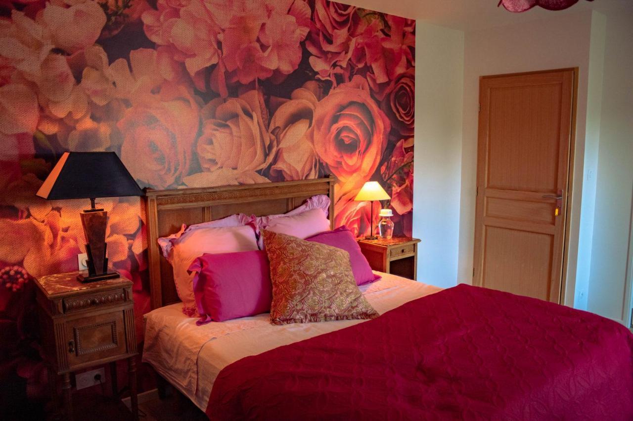 Bed and Breakfast Les Jardins De Nanine Lapleau Экстерьер фото